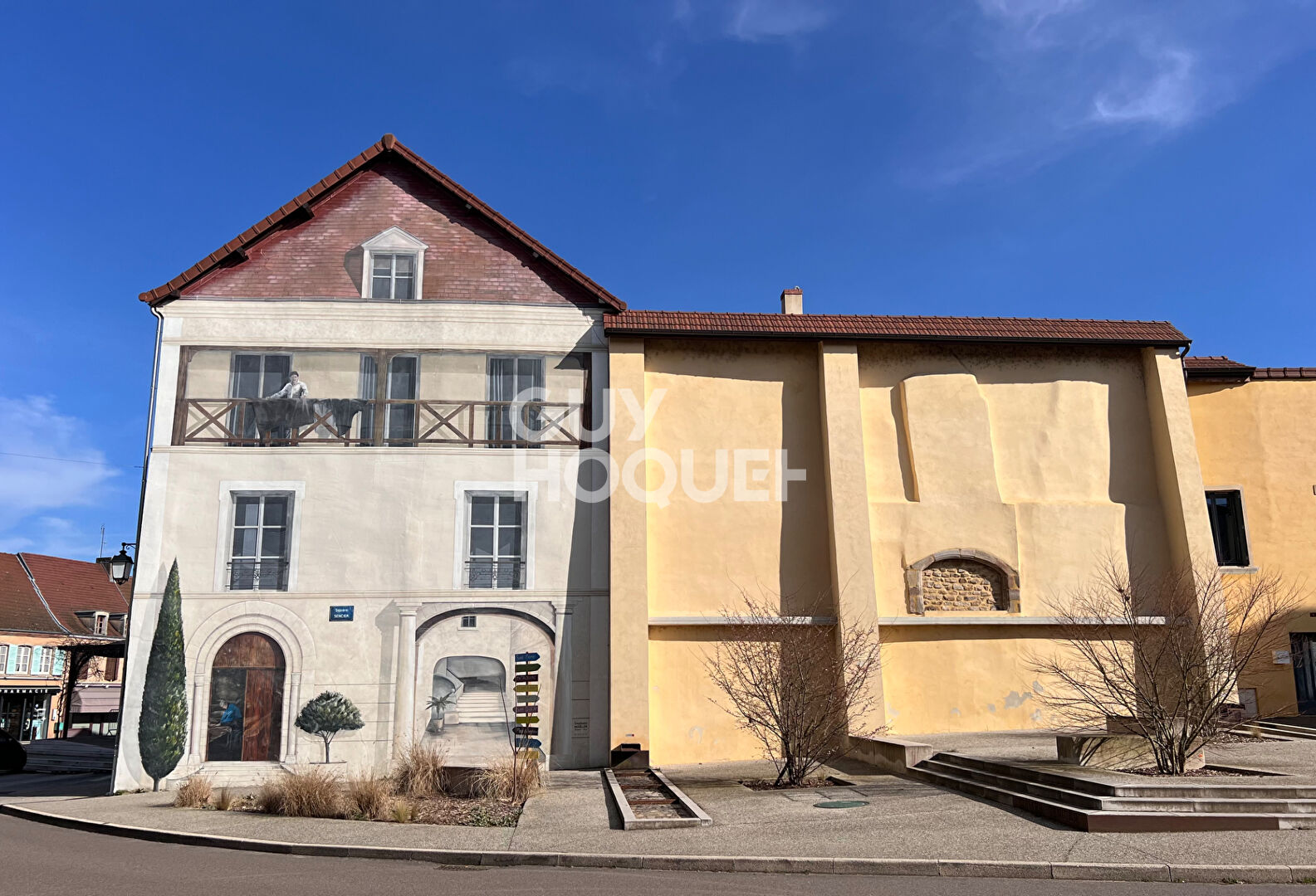 Ensemble immobilier à vendre à Toulon-sur-Arroux