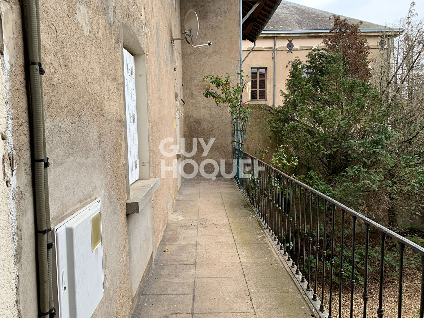 Ensemble immobilier à vendre à Toulon-sur-Arroux