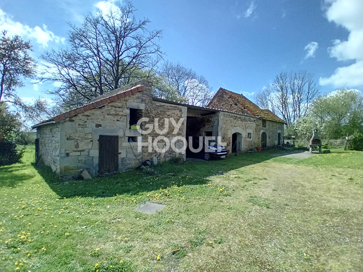 Maison spacieuse à vendre à AUXY - Référence 1446
