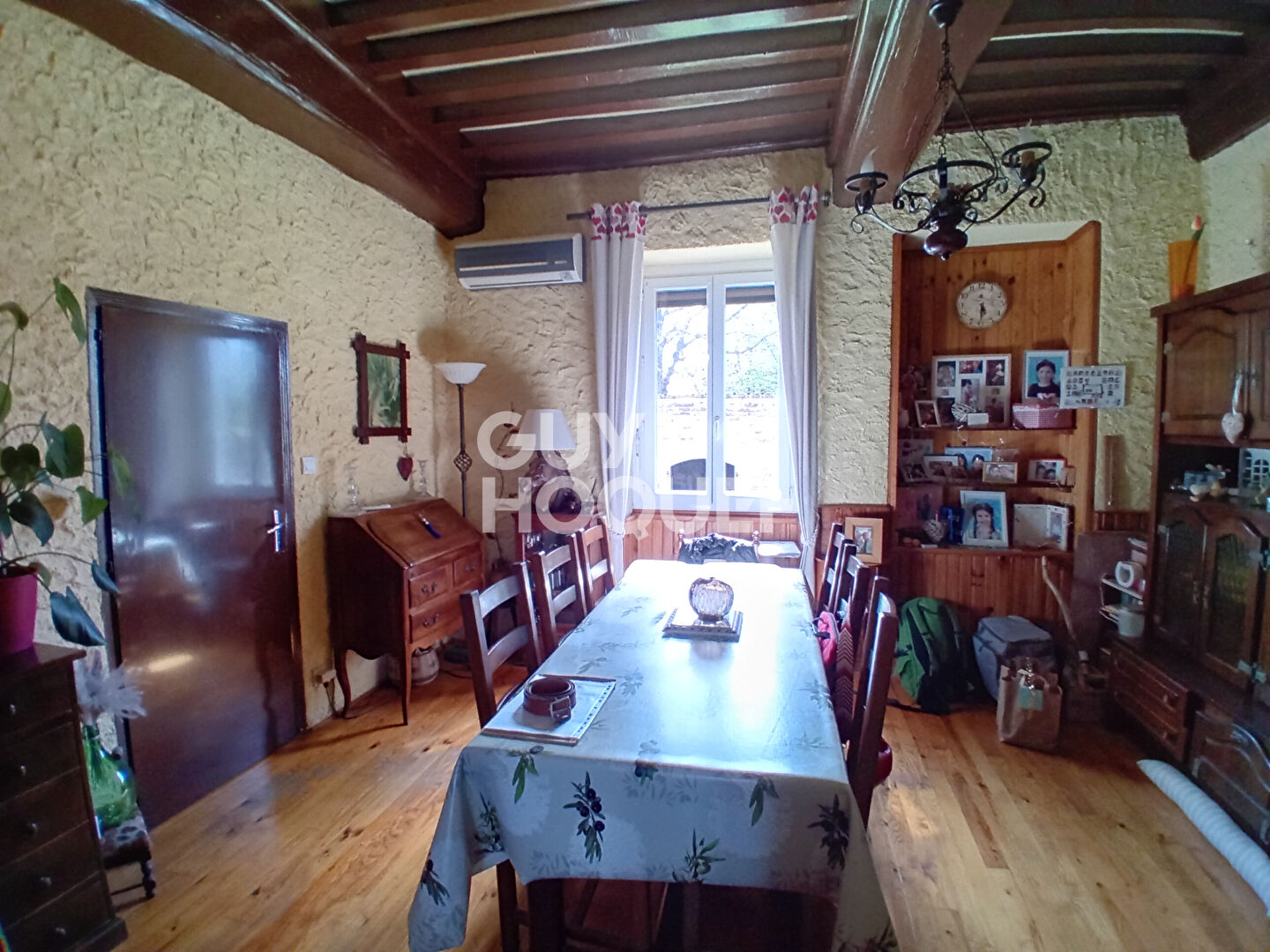 Maison spacieuse à vendre à AUXY - Référence 1446