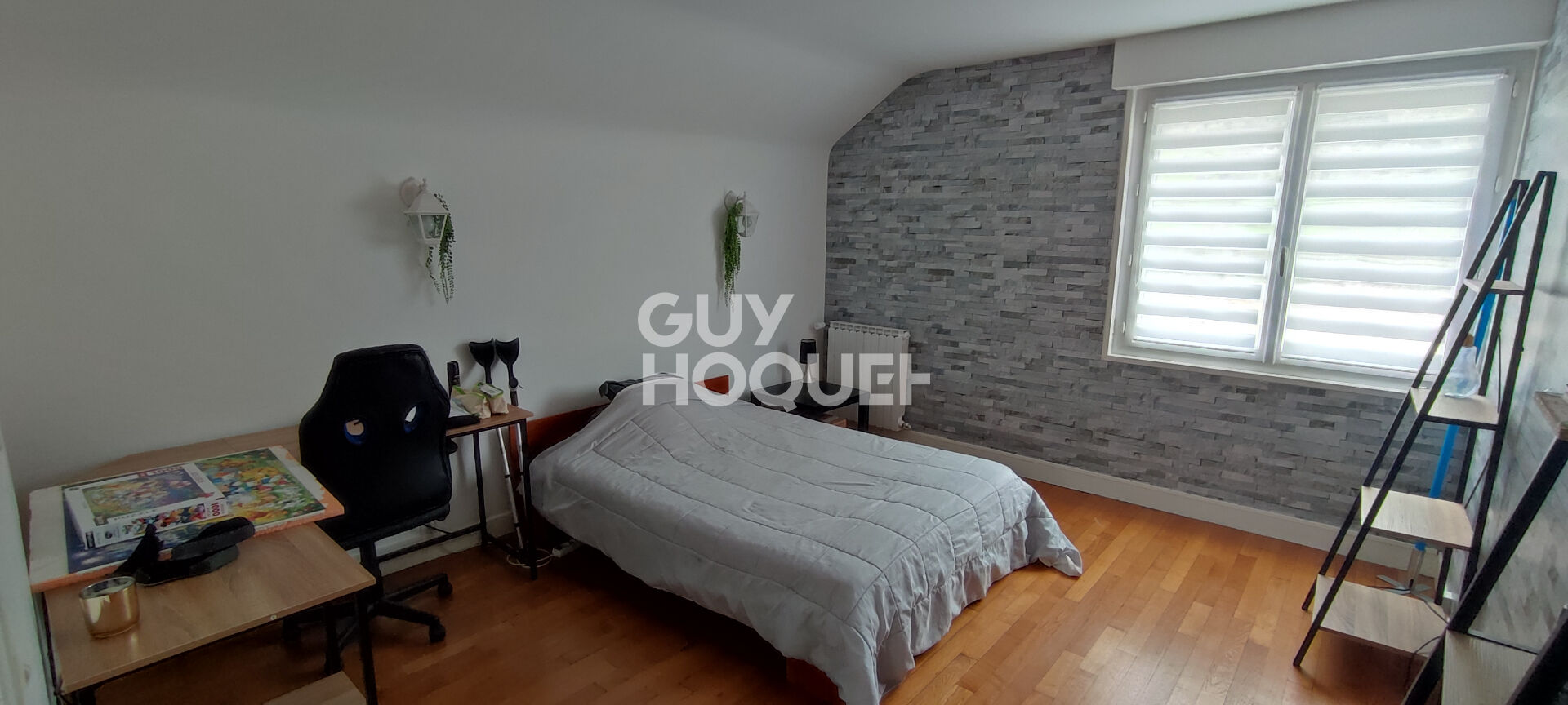 Maison à vendre à BROYE (71190) - 6 pièces, 4 chambres, jardin spacieux