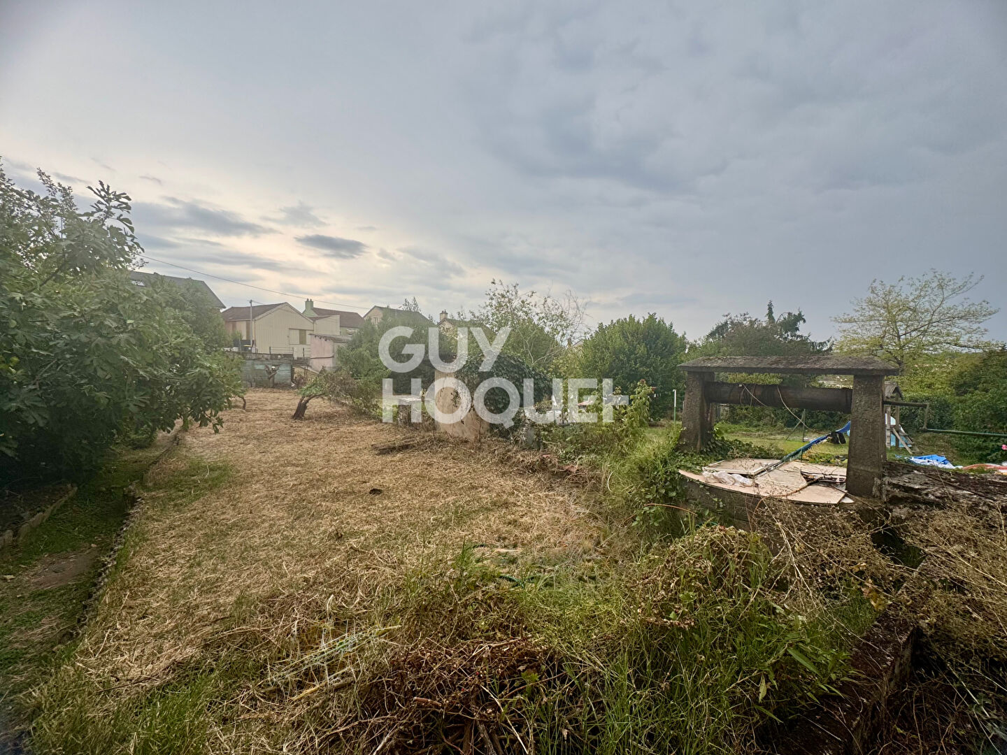 Immeuble à Le Creusot, (3 appartements)