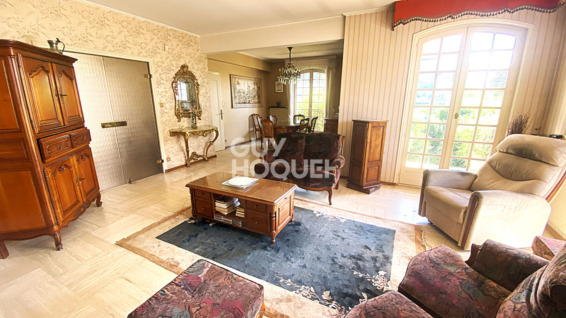 Maison Saint Apollinaire 8 pièce(s) 230 m2 avec dépendance