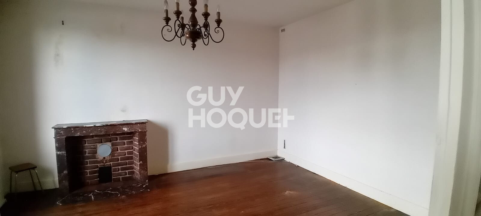 Immeuble à Vendre à Autun - Idéal pour Investisseurs !