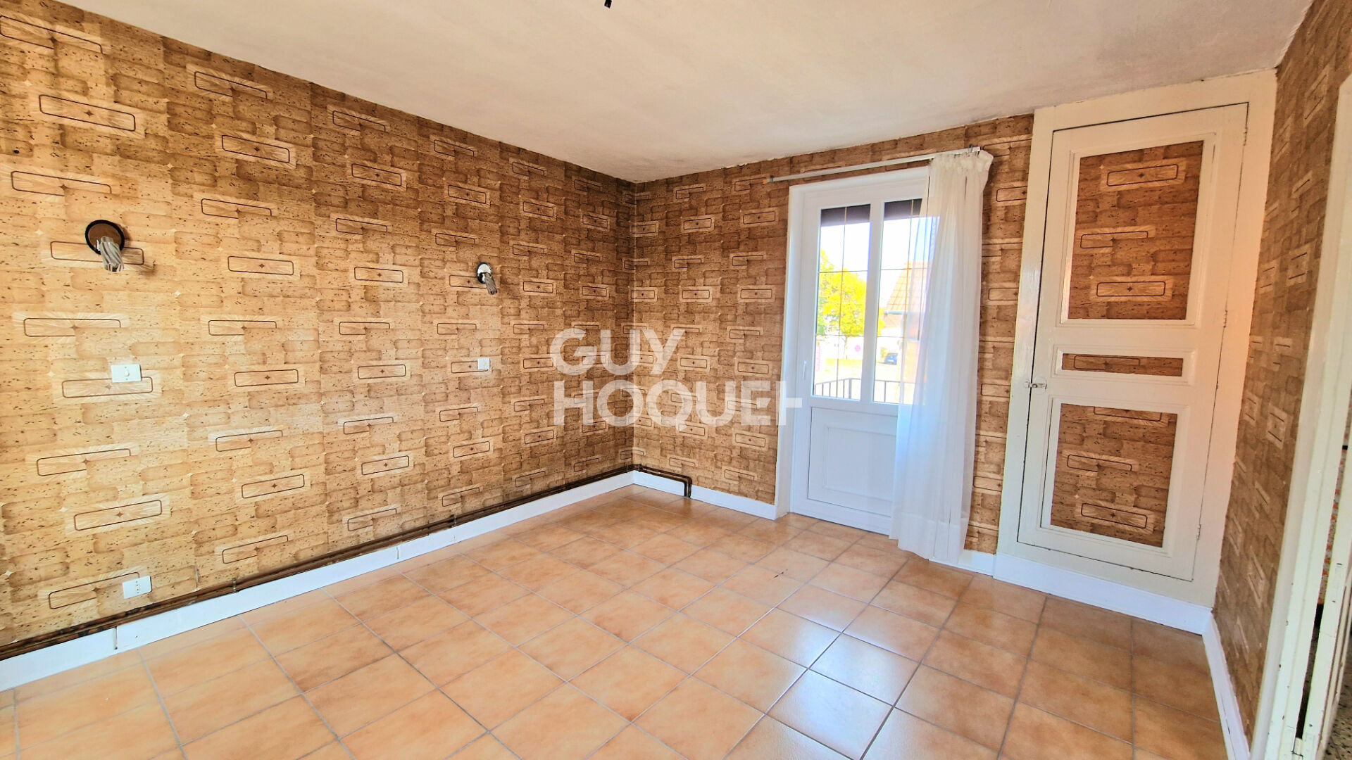 Maison historique avec appartement indépendant à Montchanin