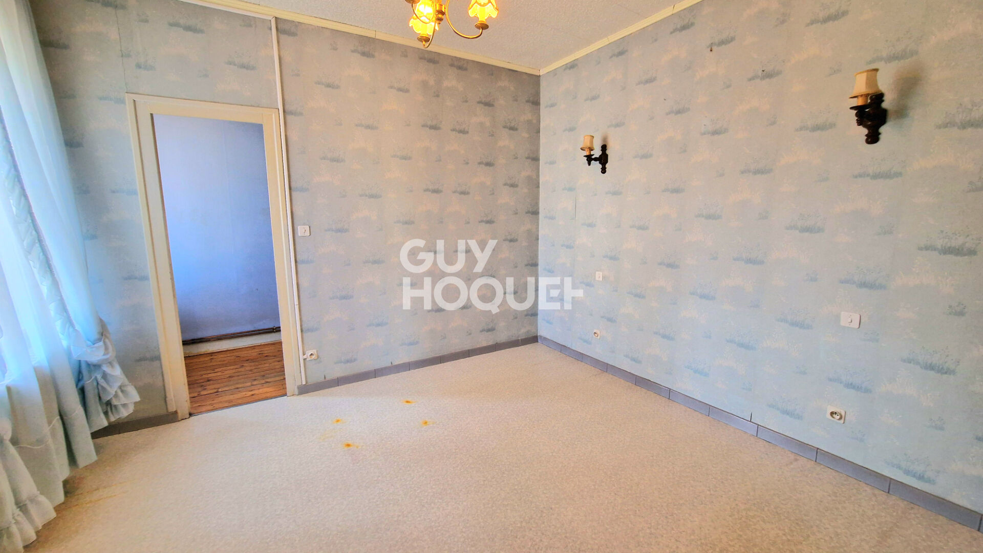 Maison historique avec appartement indépendant à Montchanin