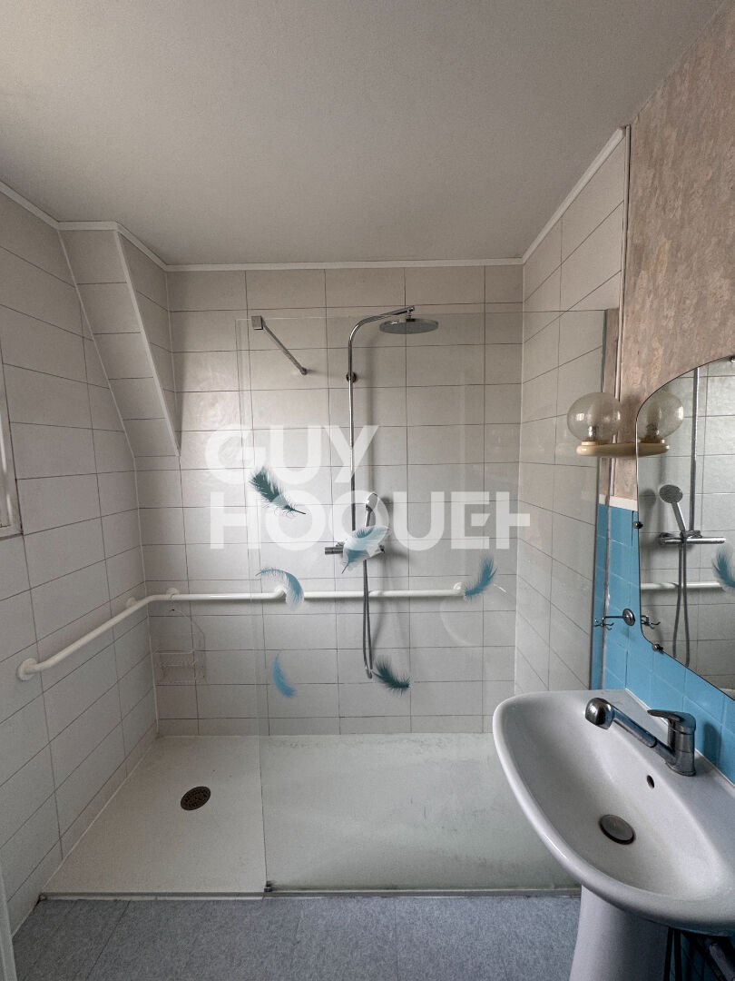 Maison familiale à vendre au Creusot - 7 chambres