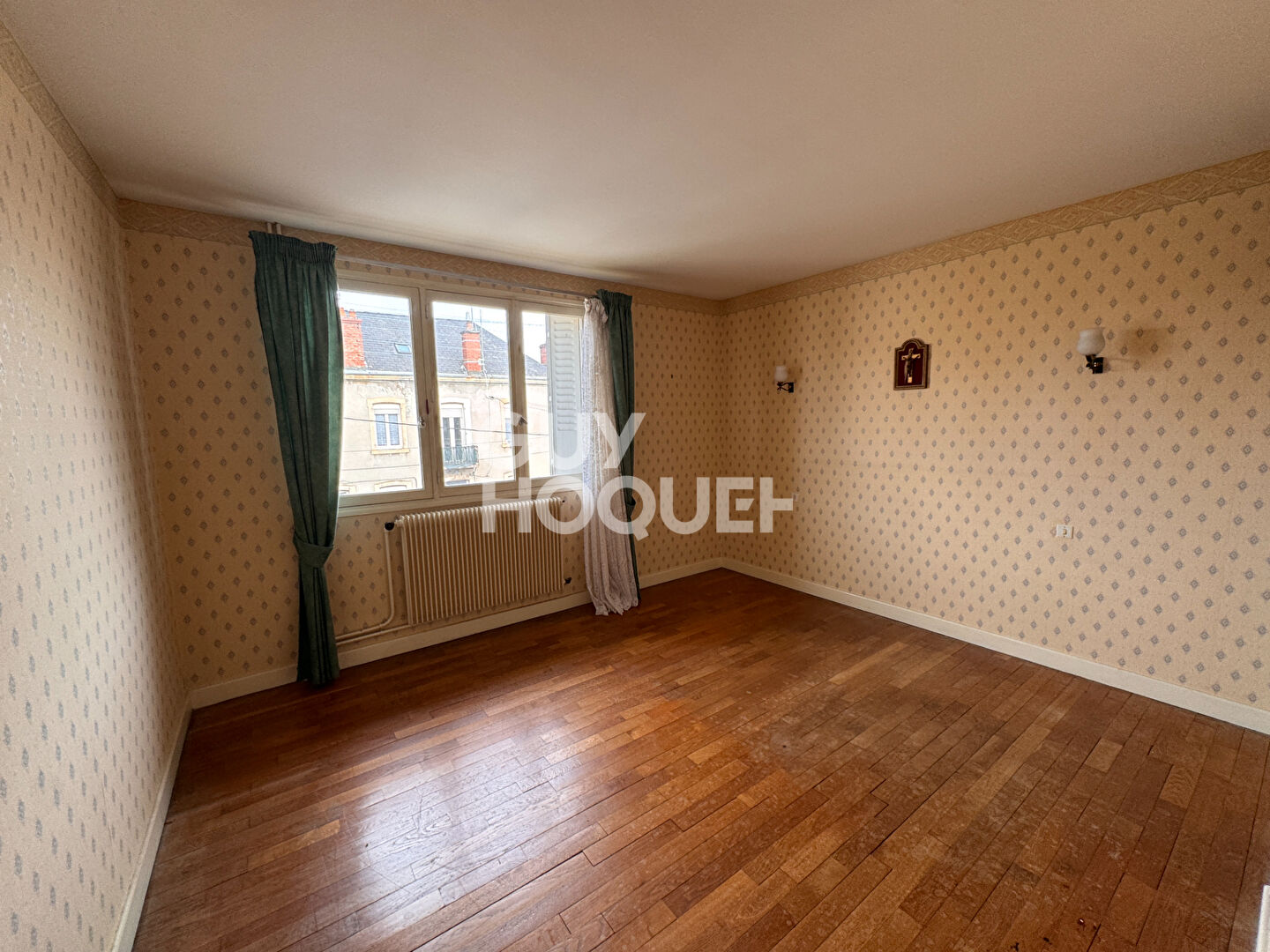 Maison familiale à vendre au Creusot - 7 chambres