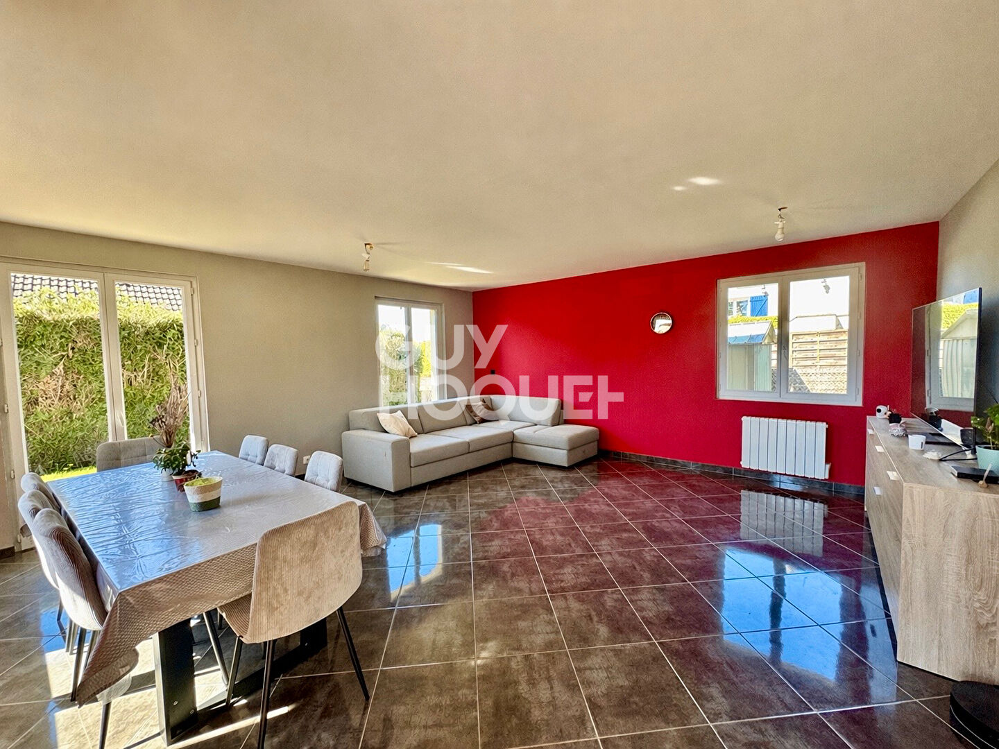 Maison de plain-pied à SAINT-EUSÈBE (71210)