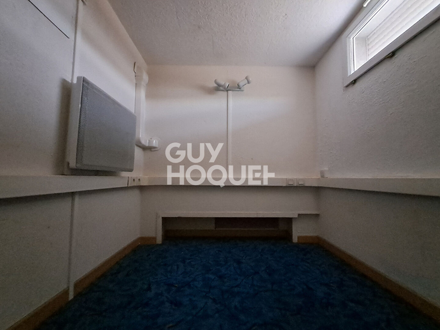 STUDIO (30 m²) en location à MONTCEAU LES MINES