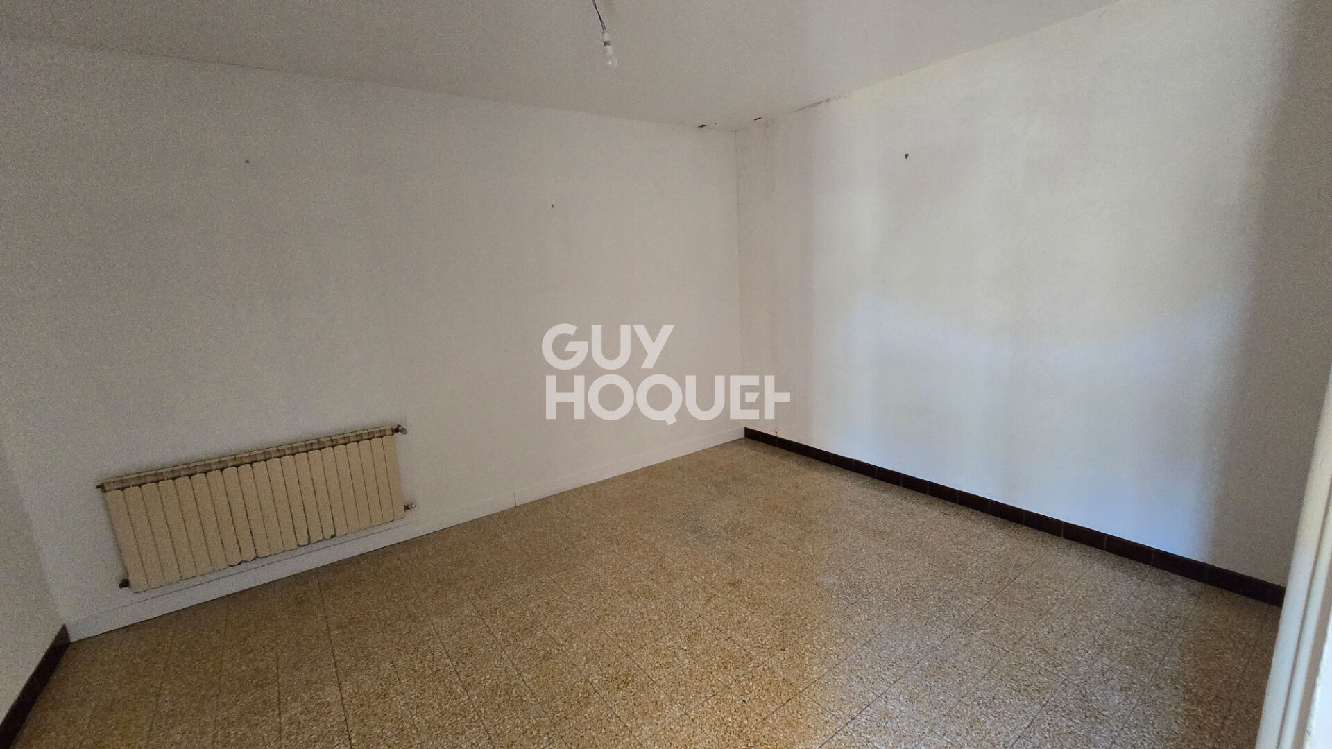 Ensemble immobilier à vendre à Écuisses