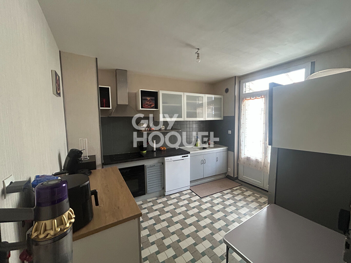 Maison à vendre à Autun - 4 chambres, garage, terrasse