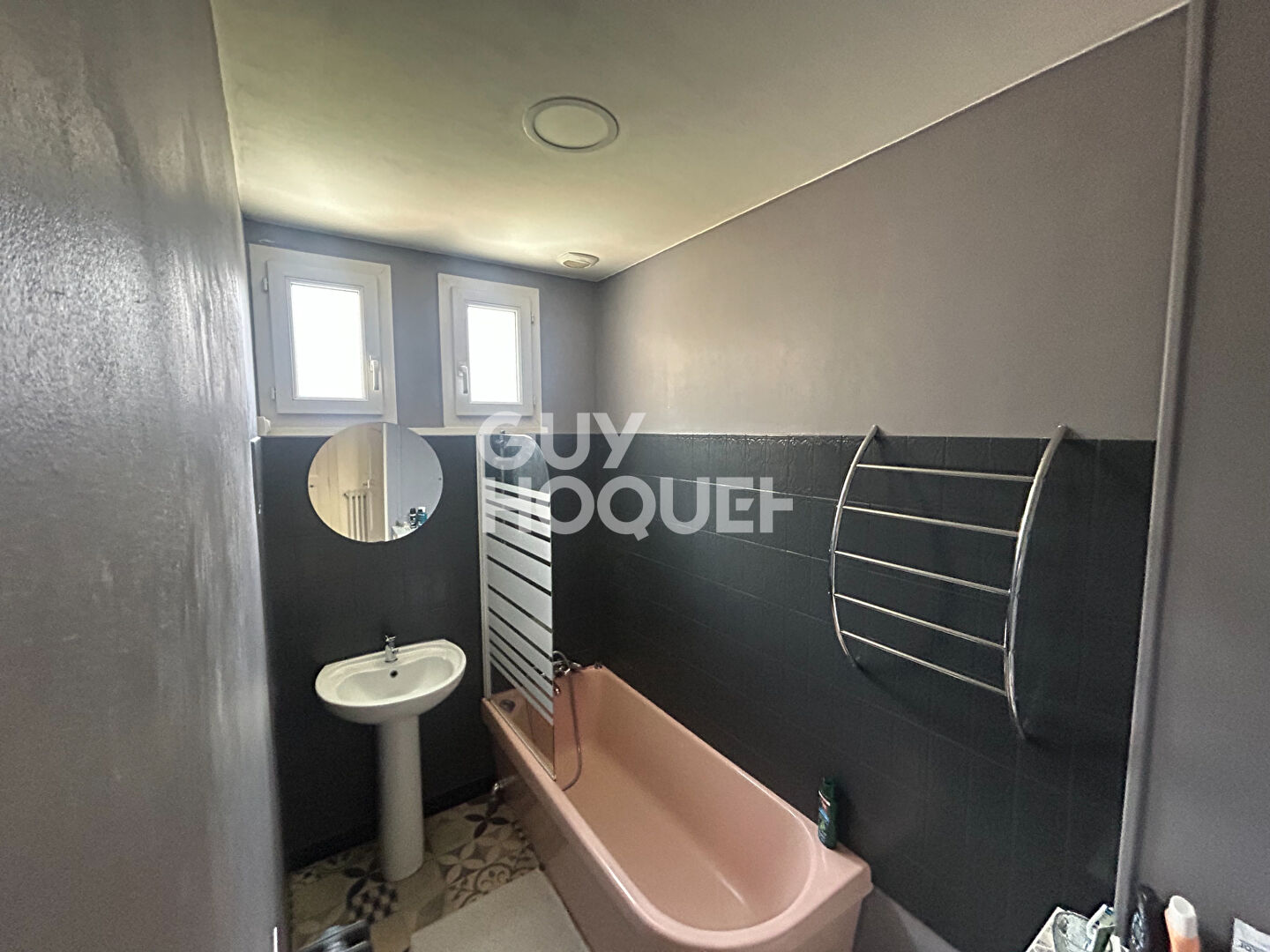 Maison à vendre à Autun - 4 chambres, garage, terrasse