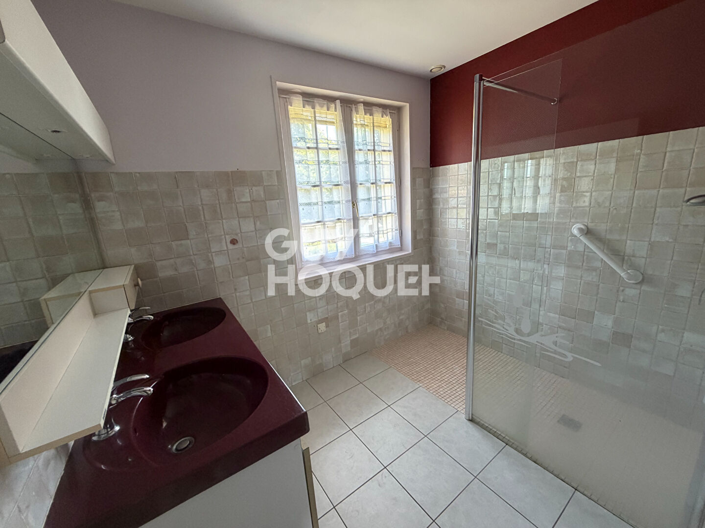 Maison à vendre à Saint-Pierre-de-Varennes - 139 000 
