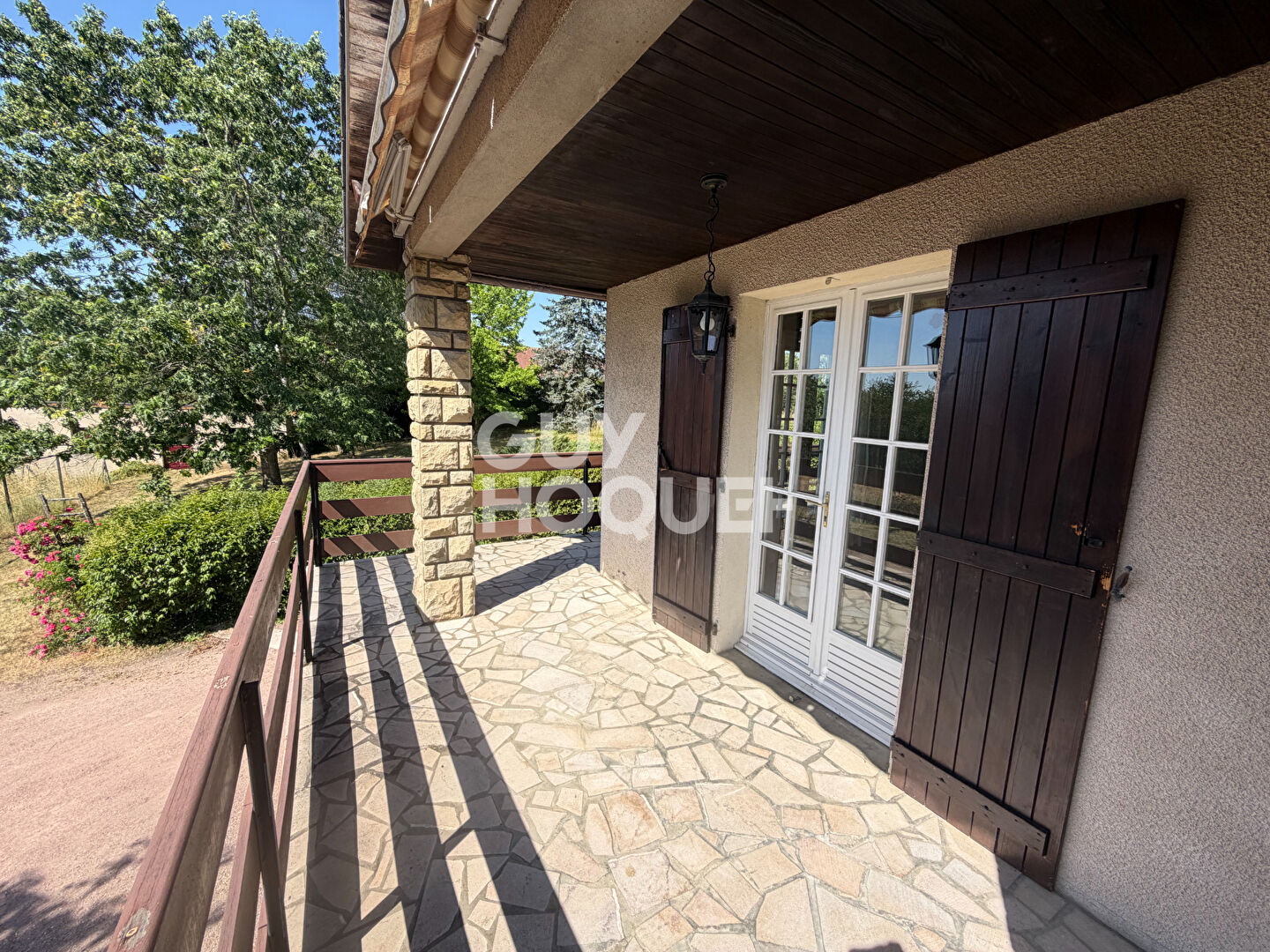 Maison à vendre à Saint-Pierre-de-Varennes - 139 000 