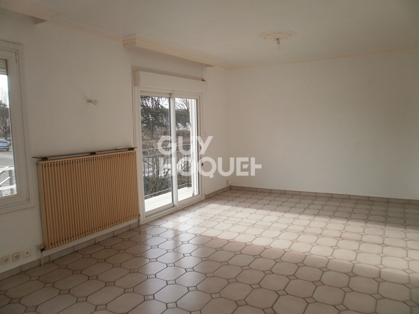 Changé - PAVILLON DE 85 M2 SUR SOUS-SOL.