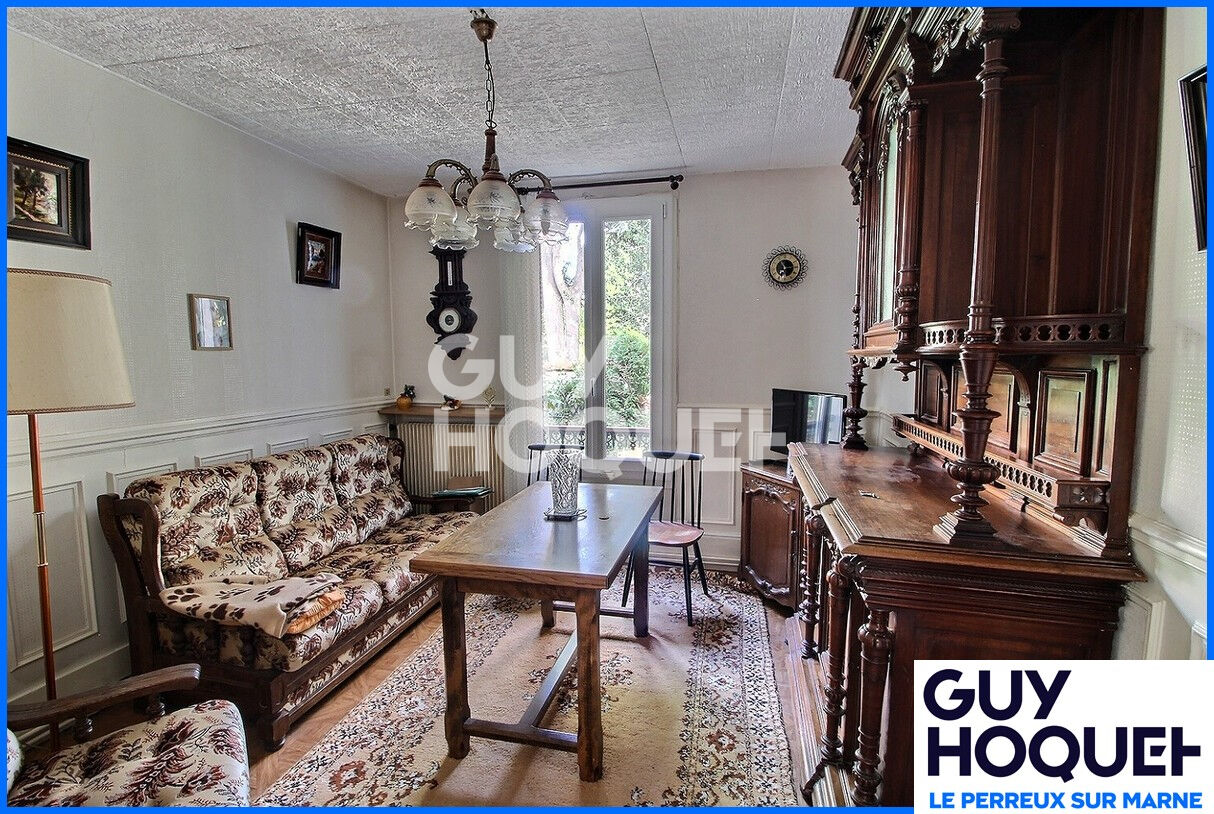 Maison 4 pièces sur 441 m² de terrain