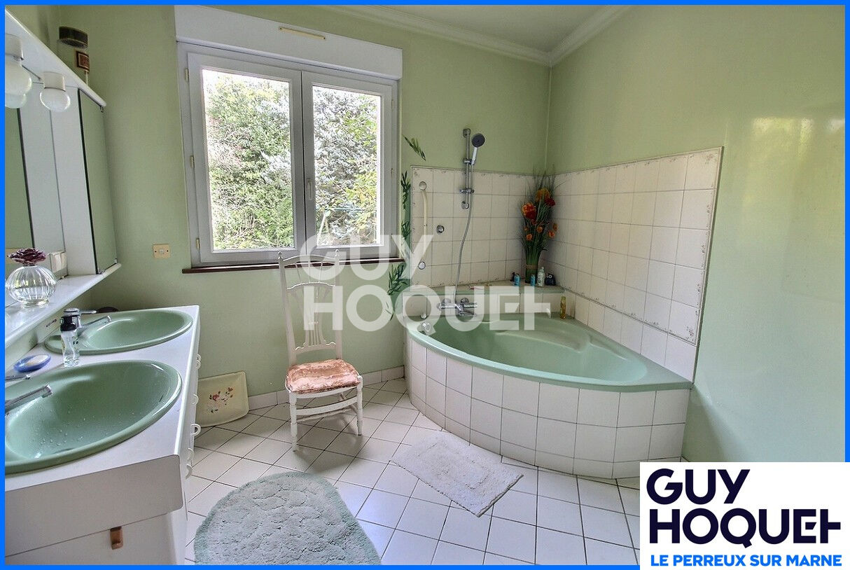 Maison Le Perreux Sur Marne 9 pièces 247 m2