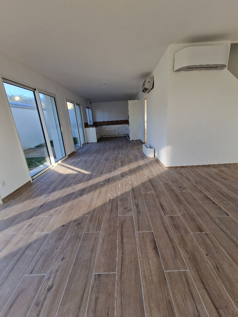 A 2 pas de la côte sauvage.