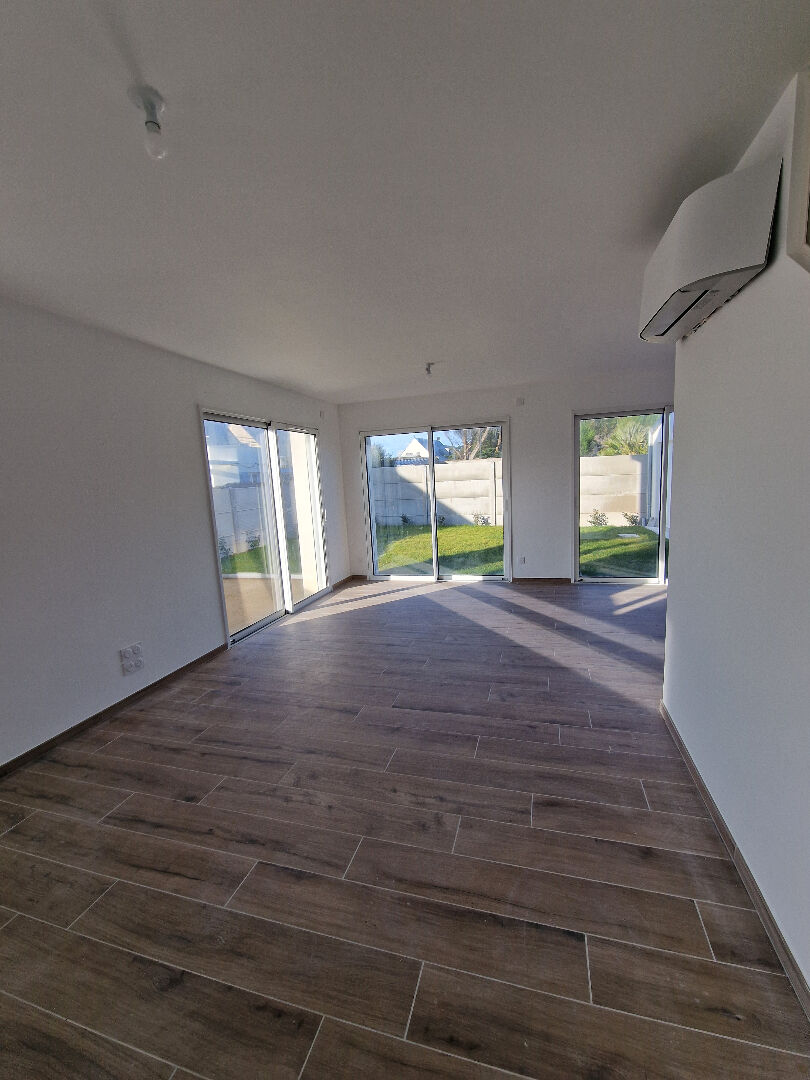 A 2 pas de la côte sauvage.