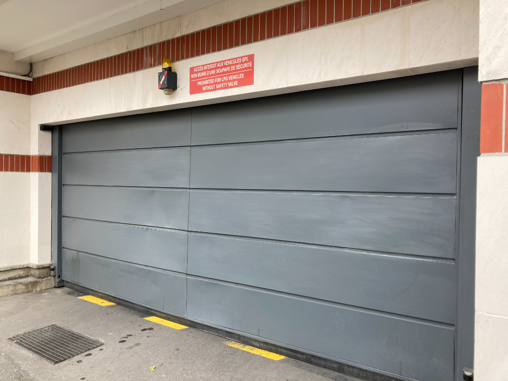 Parking Les Lilas 13m2