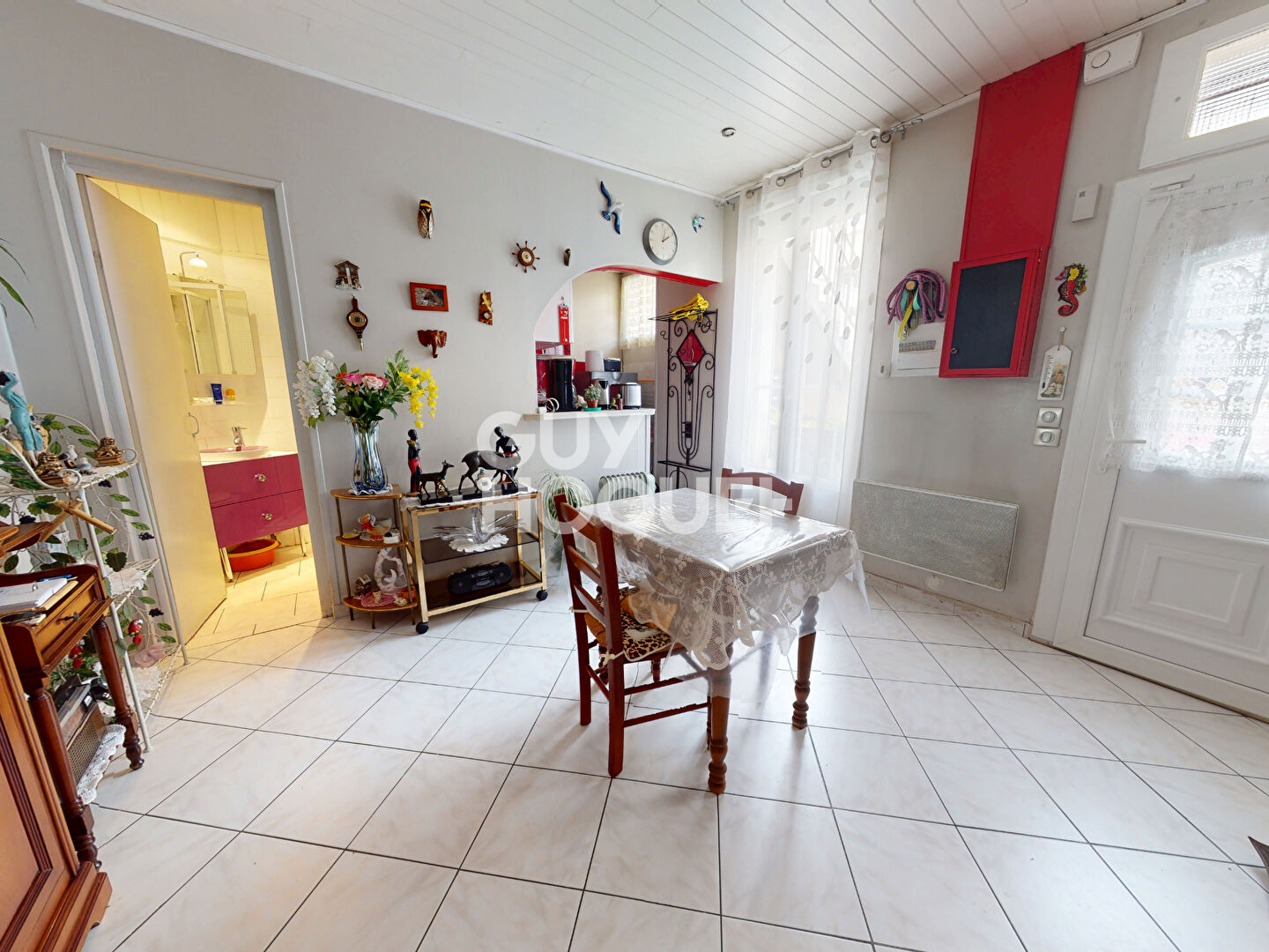 À vendre aux LILAS (93260), charmant 2 pièces de 33,86  m² au calme