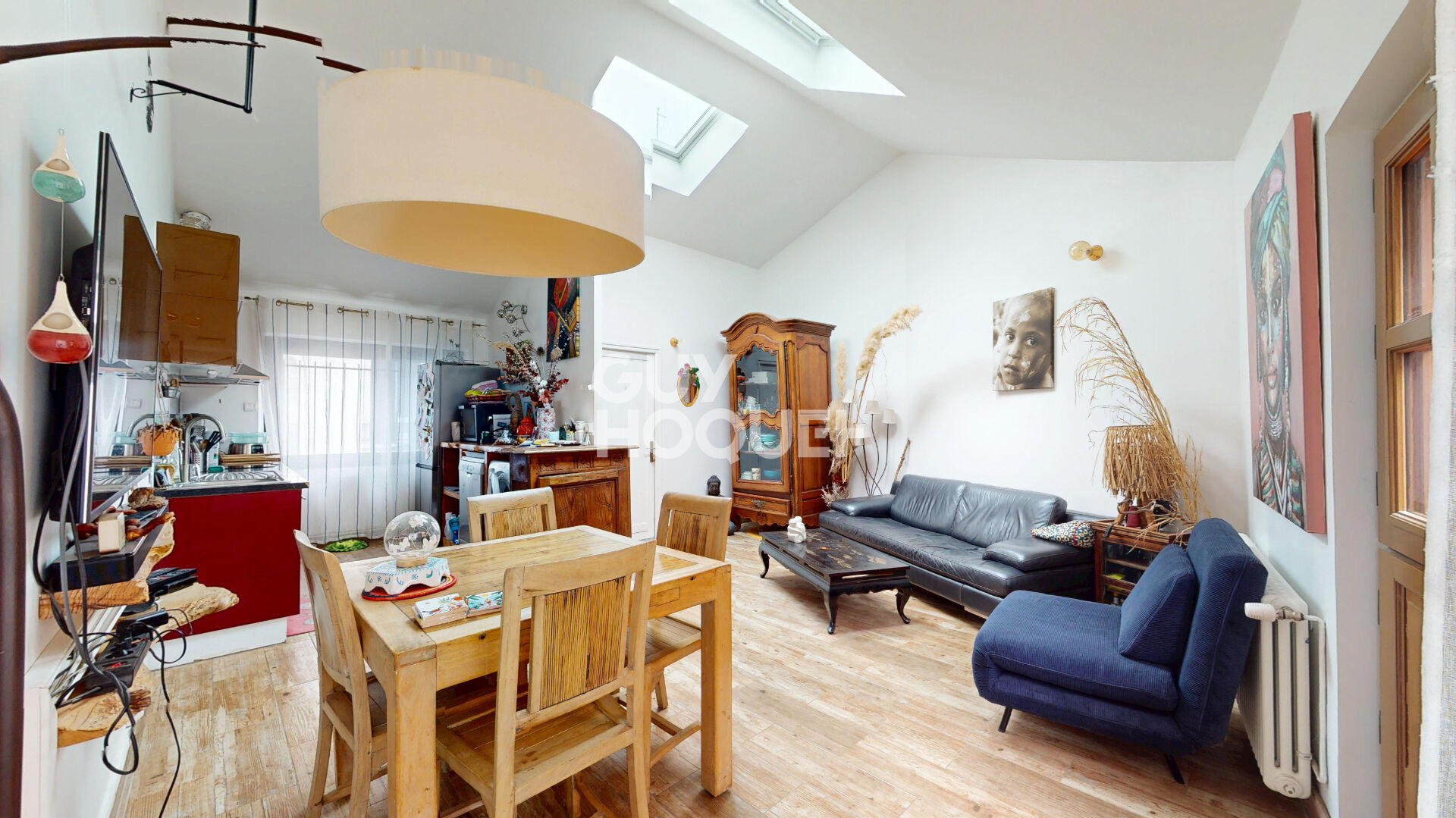 Les Lilas  Maison 3 pièces avec terrasse - Hypercentre