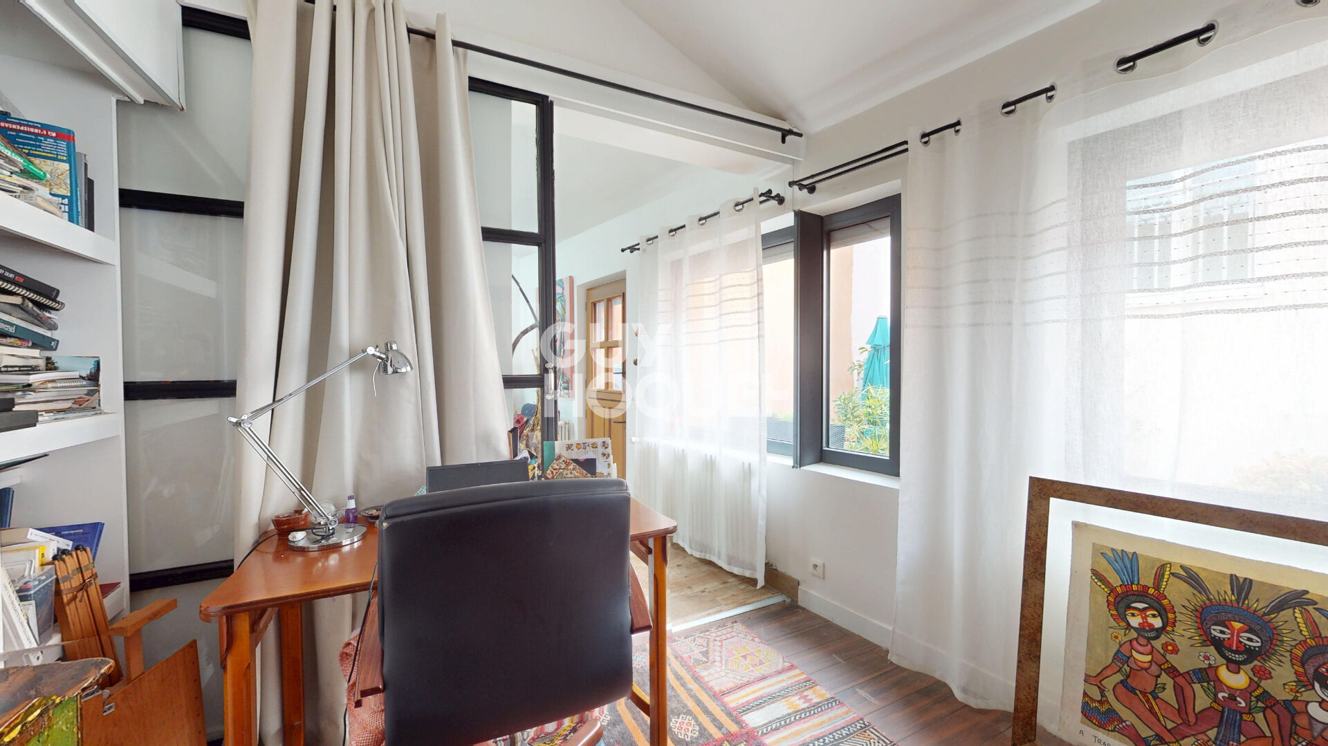 Les Lilas  Maison 3 pièces avec terrasse - Hypercentre