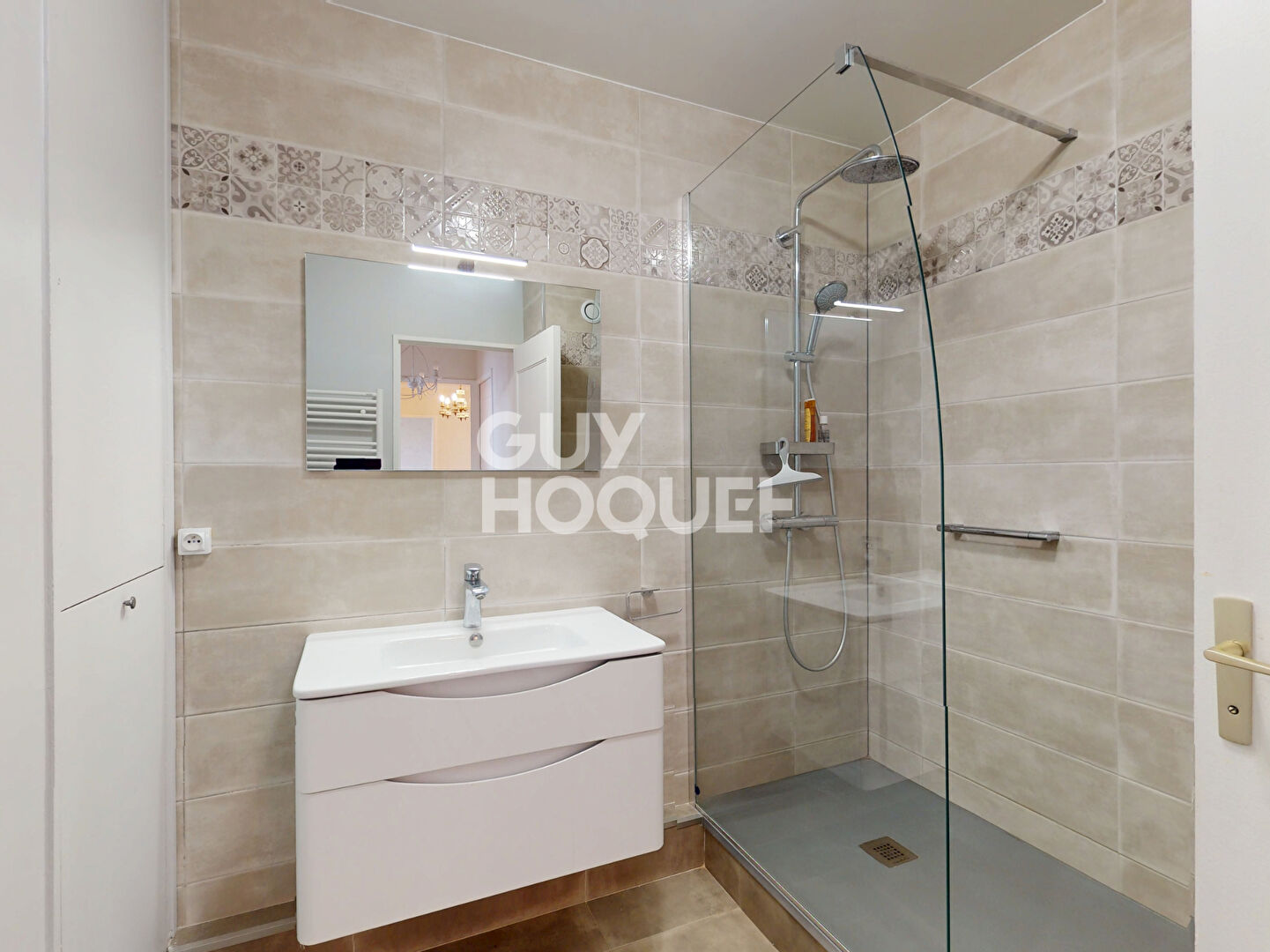 LES LILAS, 86m2 3ch, dernier étage terrasses