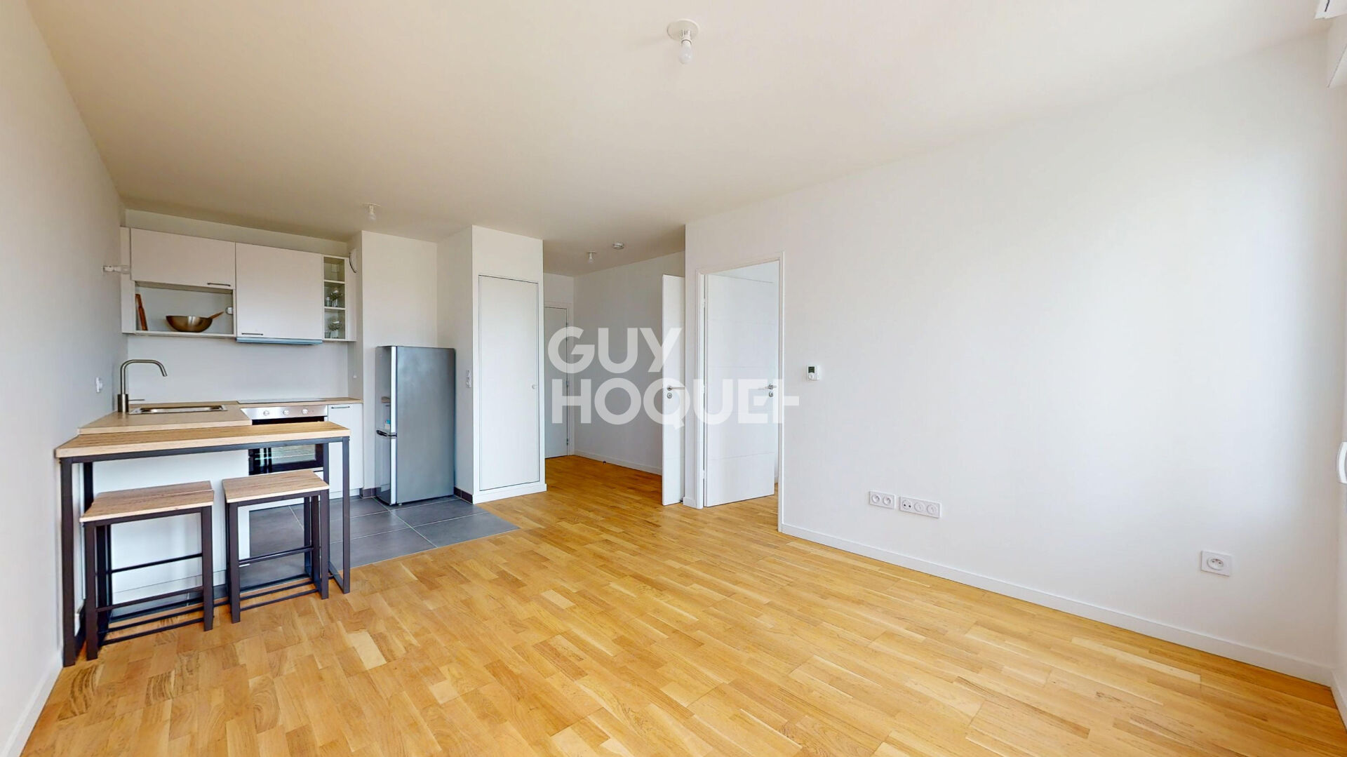 Appartement F2 - PARKING ET TERRASSE PARATGEE