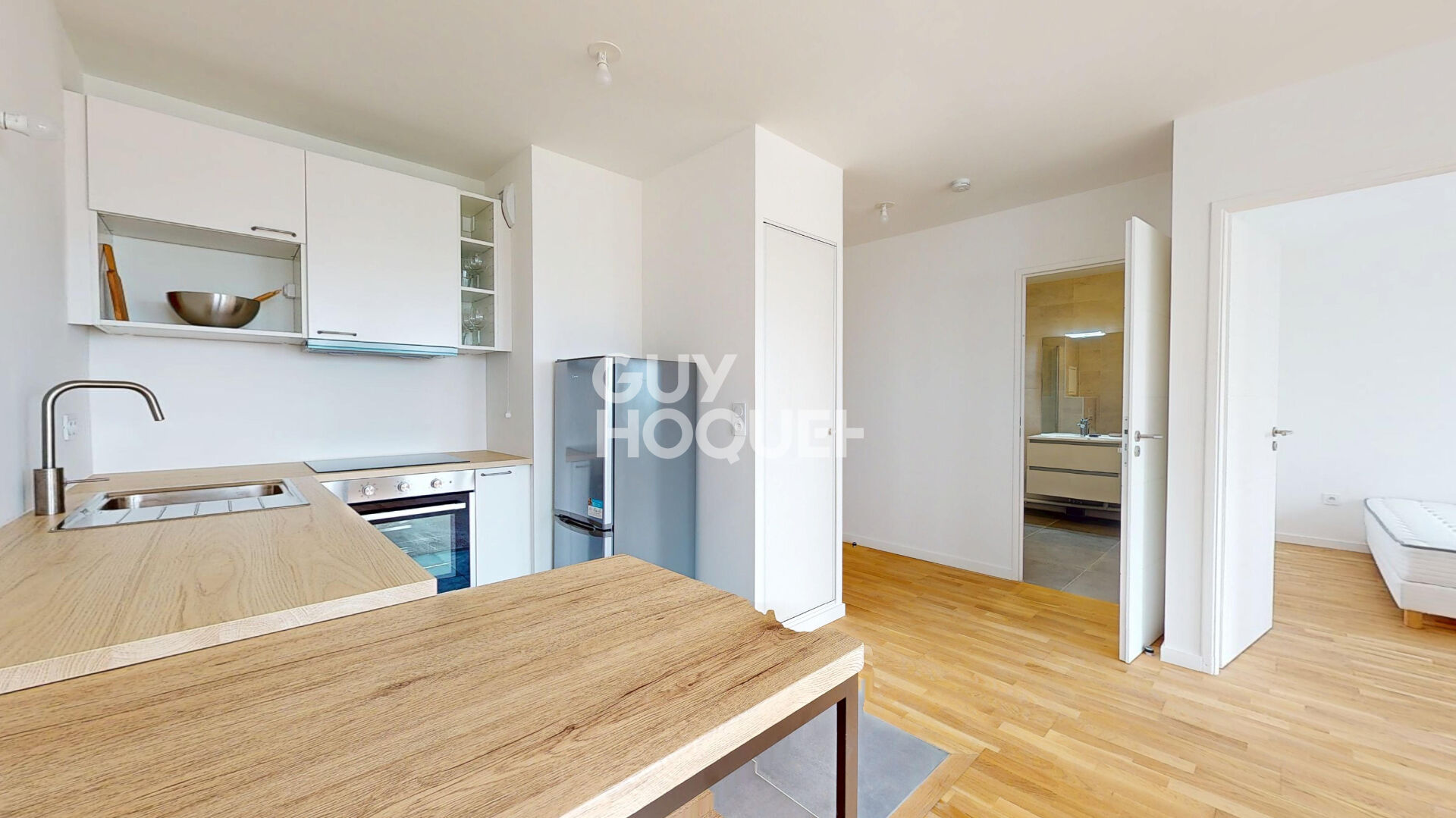 Appartement F2 - PARKING ET TERRASSE PARATGEE