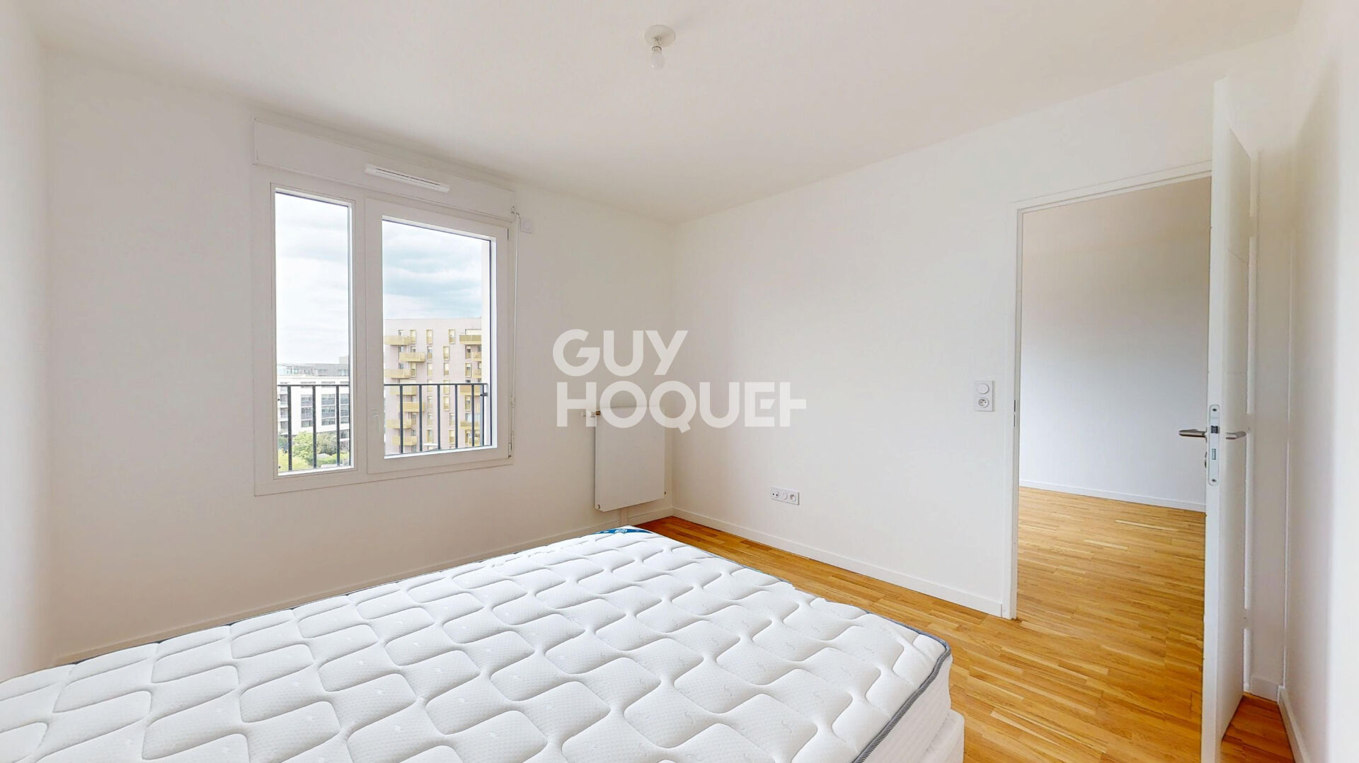 Appartement F2 - PARKING ET TERRASSE PARATGEE
