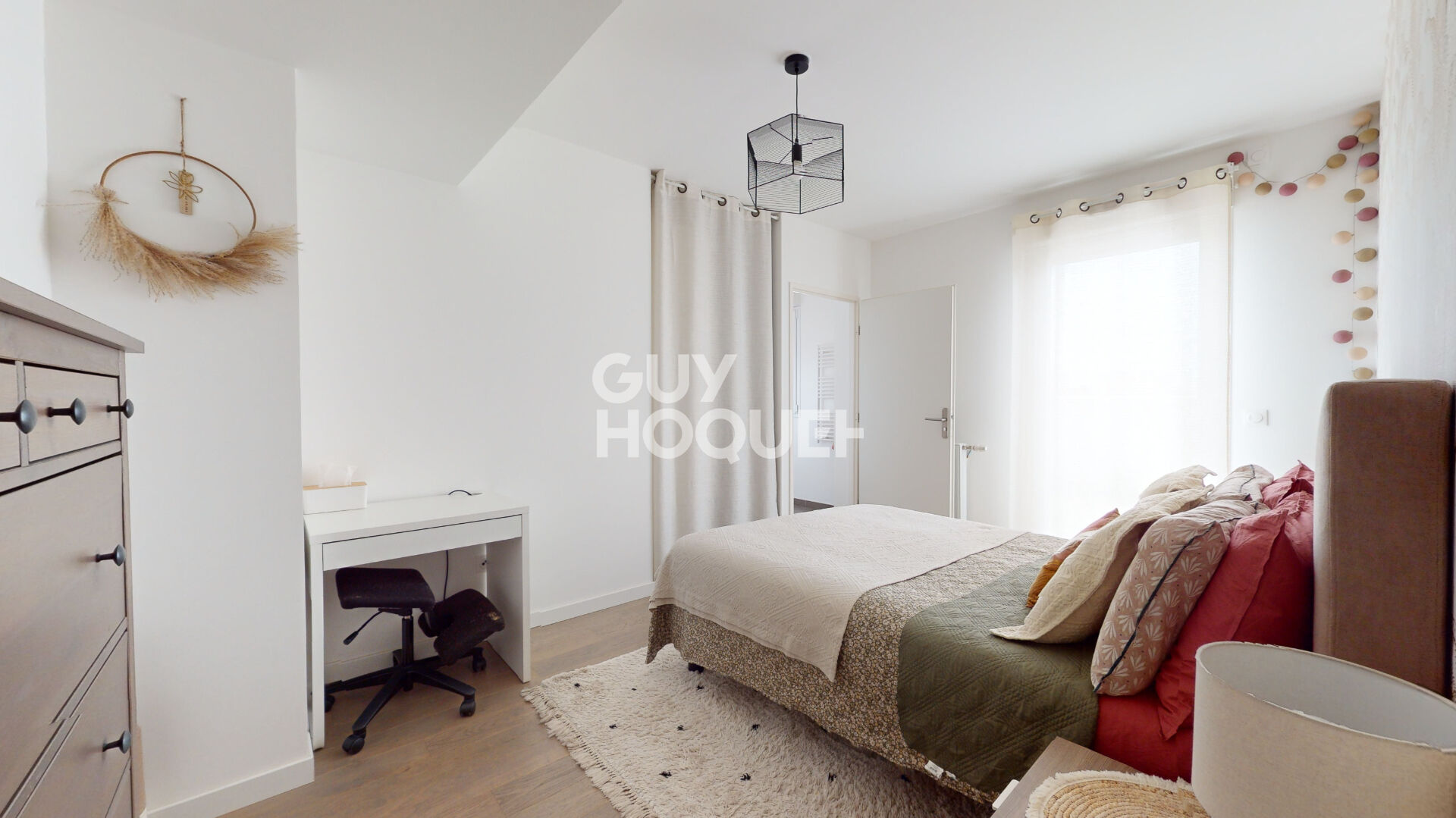 COUP DE COEUR -  4 pièces, 120m2 de toit terrasse , 2 balcons à ROMAINVILLE