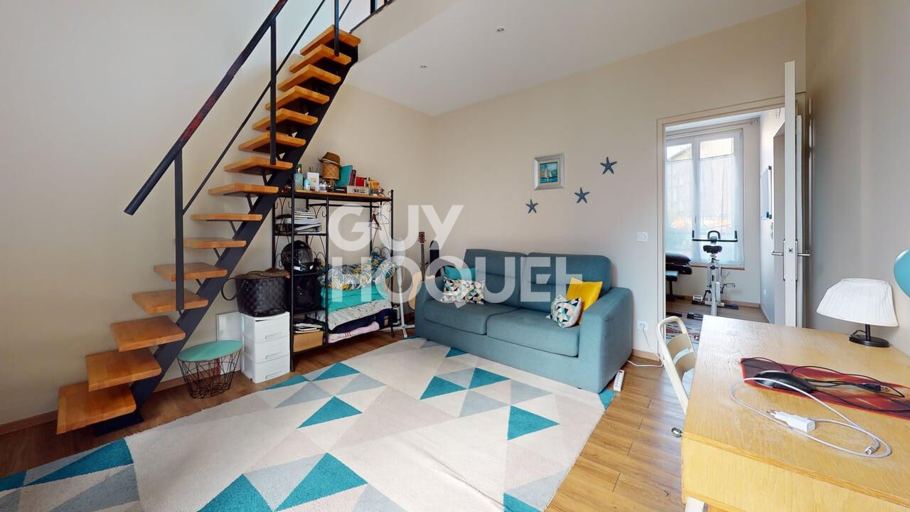 Maison Les Lilas 7 pièce(s) 160 m2 surface totale