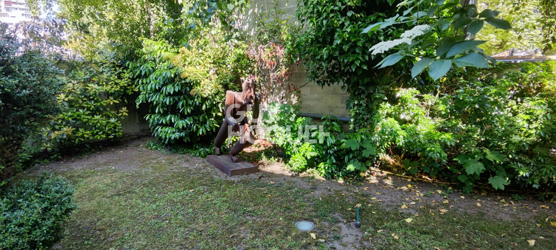 Maison Les Lilas 7 pièce(s) 200 m2