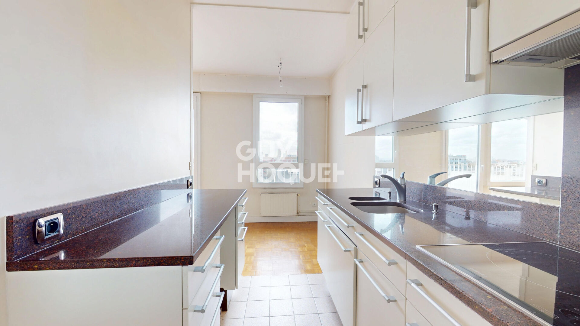 Calme et lumière, à 300m du métro Serge Gainsbourg.