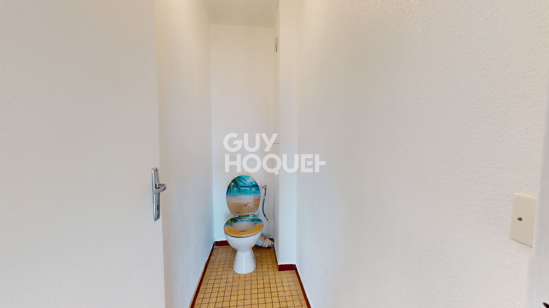 Appartement lumineux en hauteur avec Vue dégagée et Parking fermé | Jardin arboré