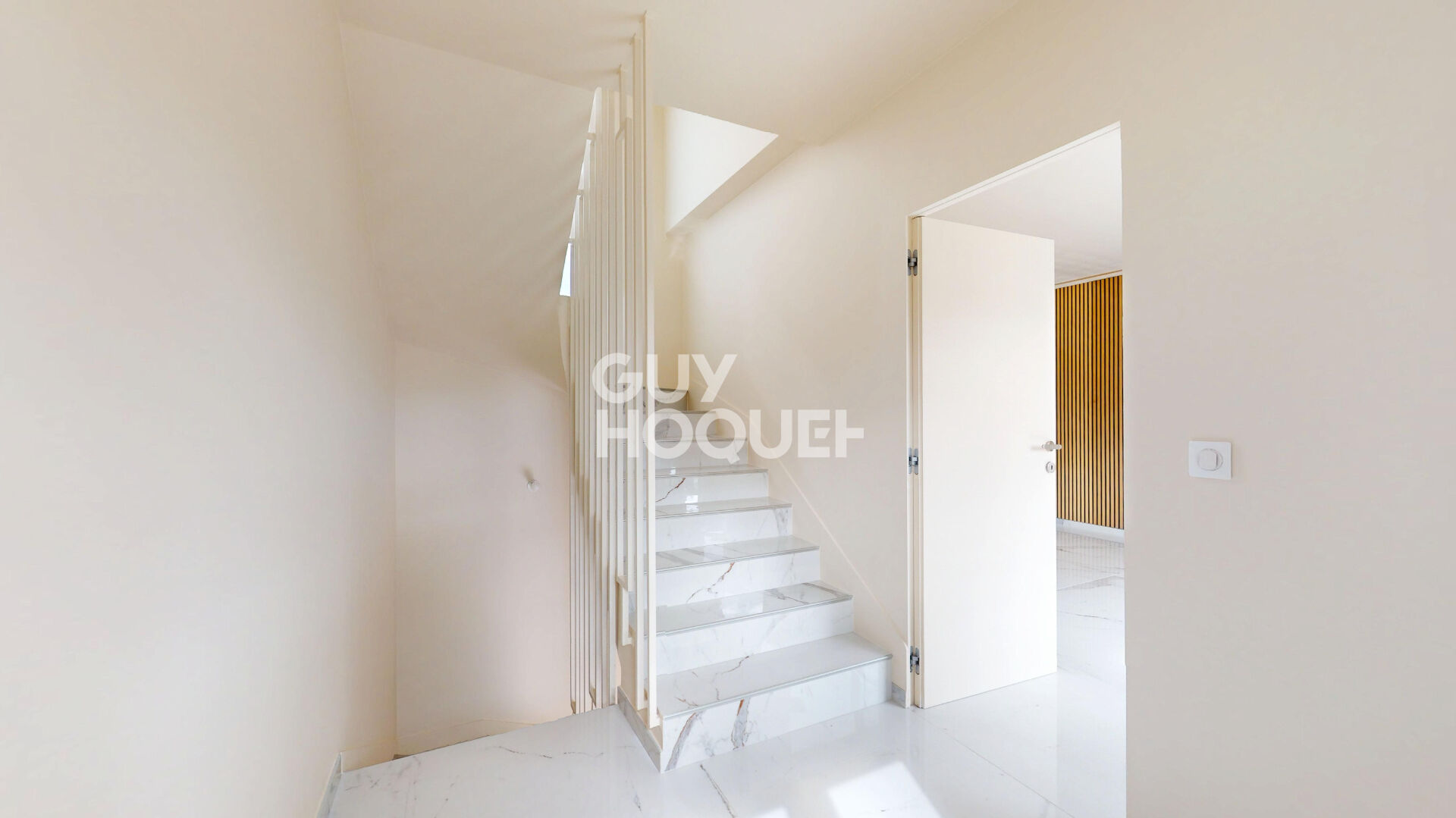 Maison Neuve de Grand Standing - 2 chambres avec Jardins et Terrasse