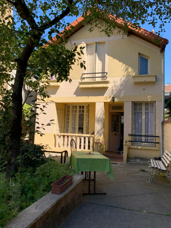 Maison T4 (85 m²) à vendre à NOISY LE SEC