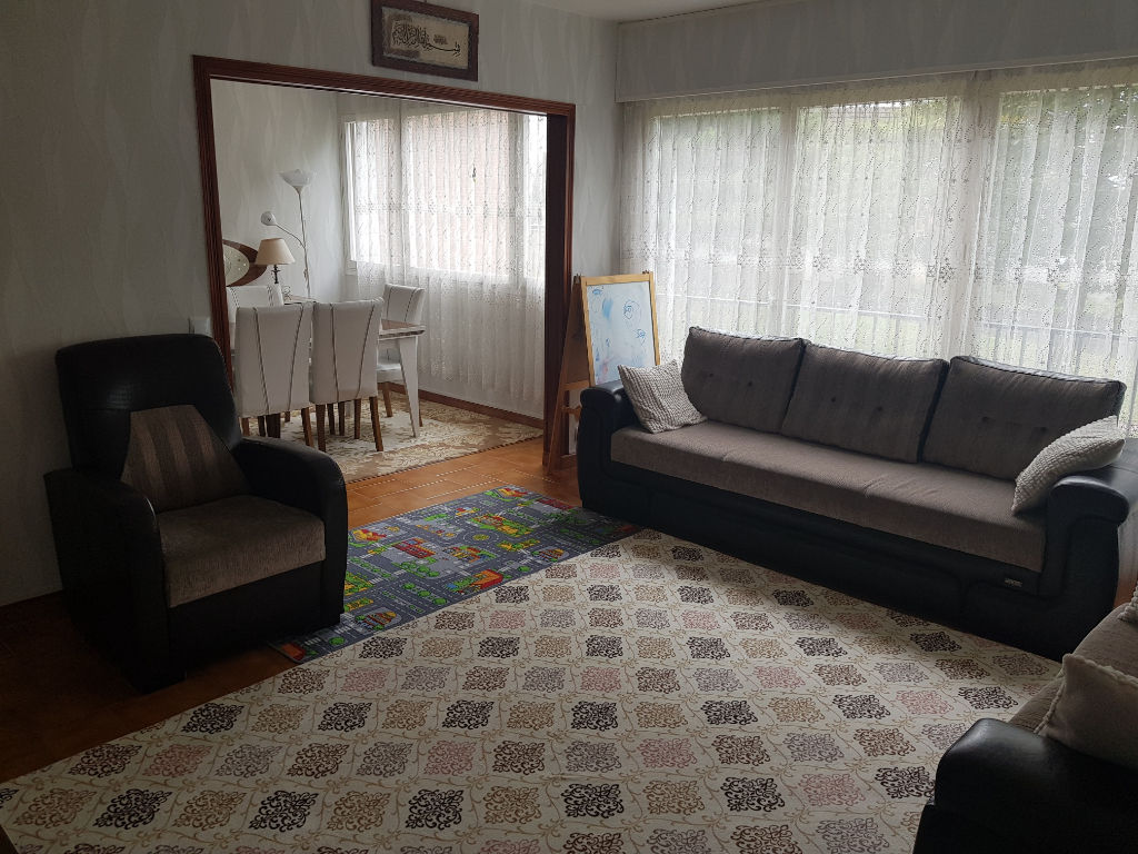Appartement F4 à louer à LIVRY GARGAN