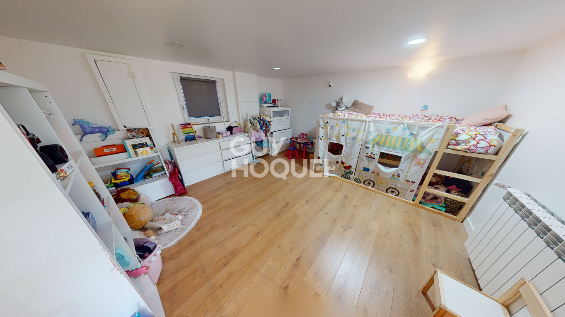 Maison spacieuse à vendre à Bondy - Exclusivité Guy Hoquet