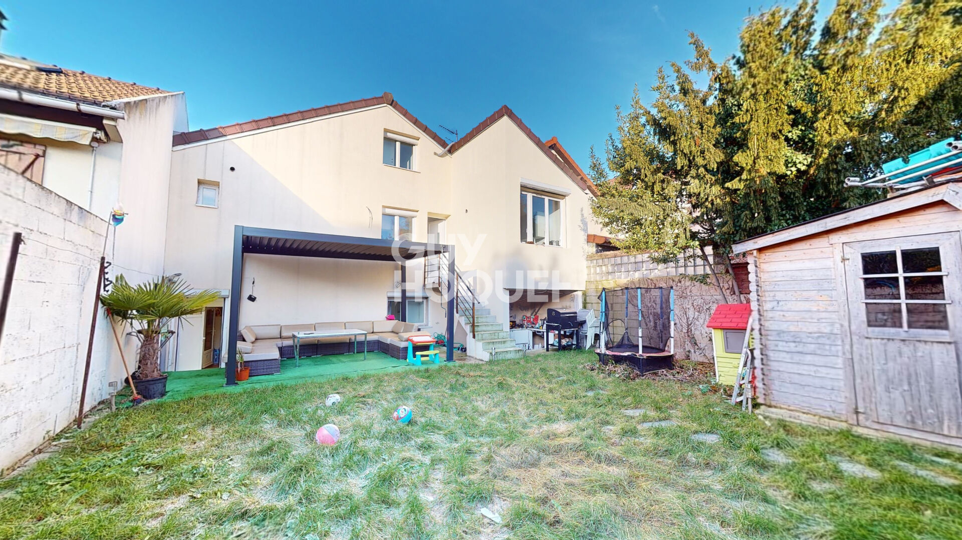 Maison spacieuse à vendre à Bondy - Exclusivité Guy Hoquet