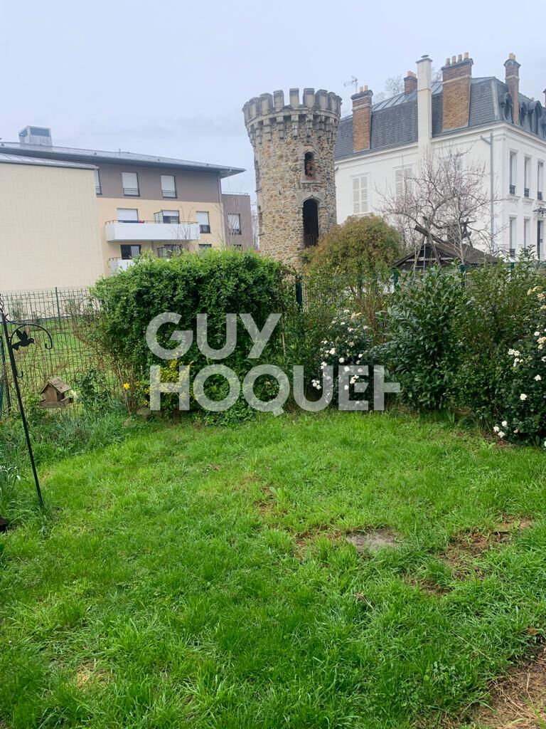 Location : appartement 3 pièces (58 m²) à LIVRY GARGAN