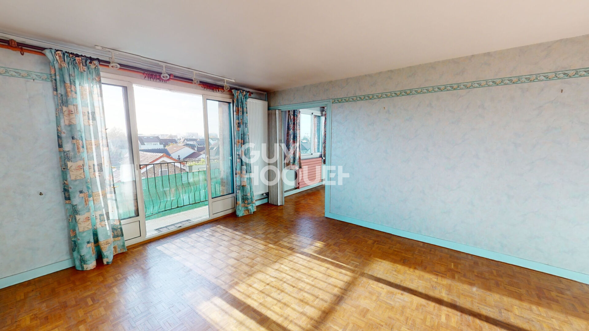 OPPORTUNITE A SAISIR - F2 DERNIER ETAGE