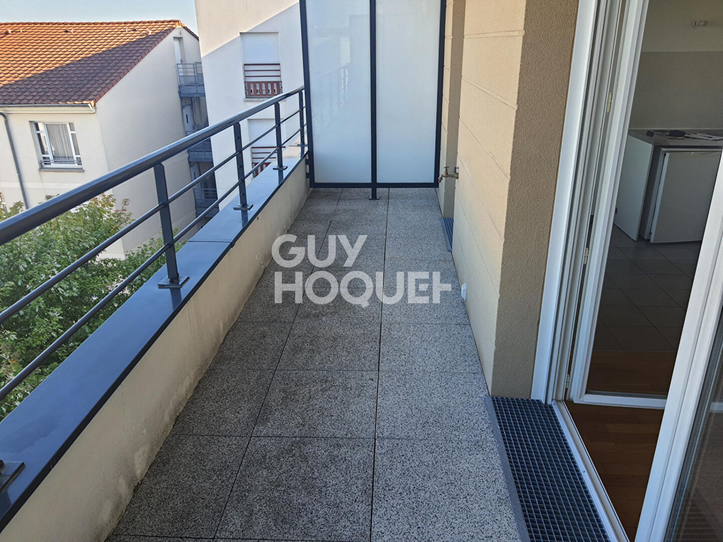 LOCATION d'un appartement T1 (26 m²) à DRANCY