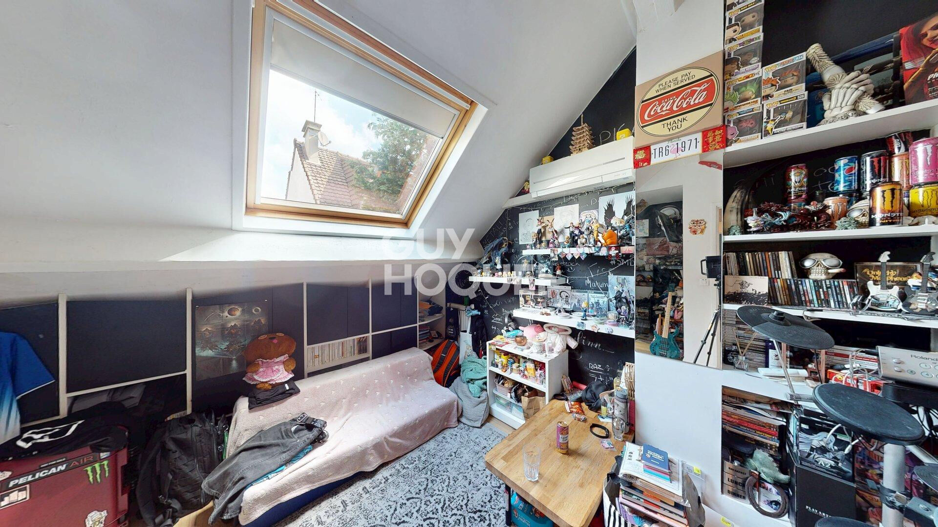 Maison à vendre à Bondy - Un bien rare sur le marché !