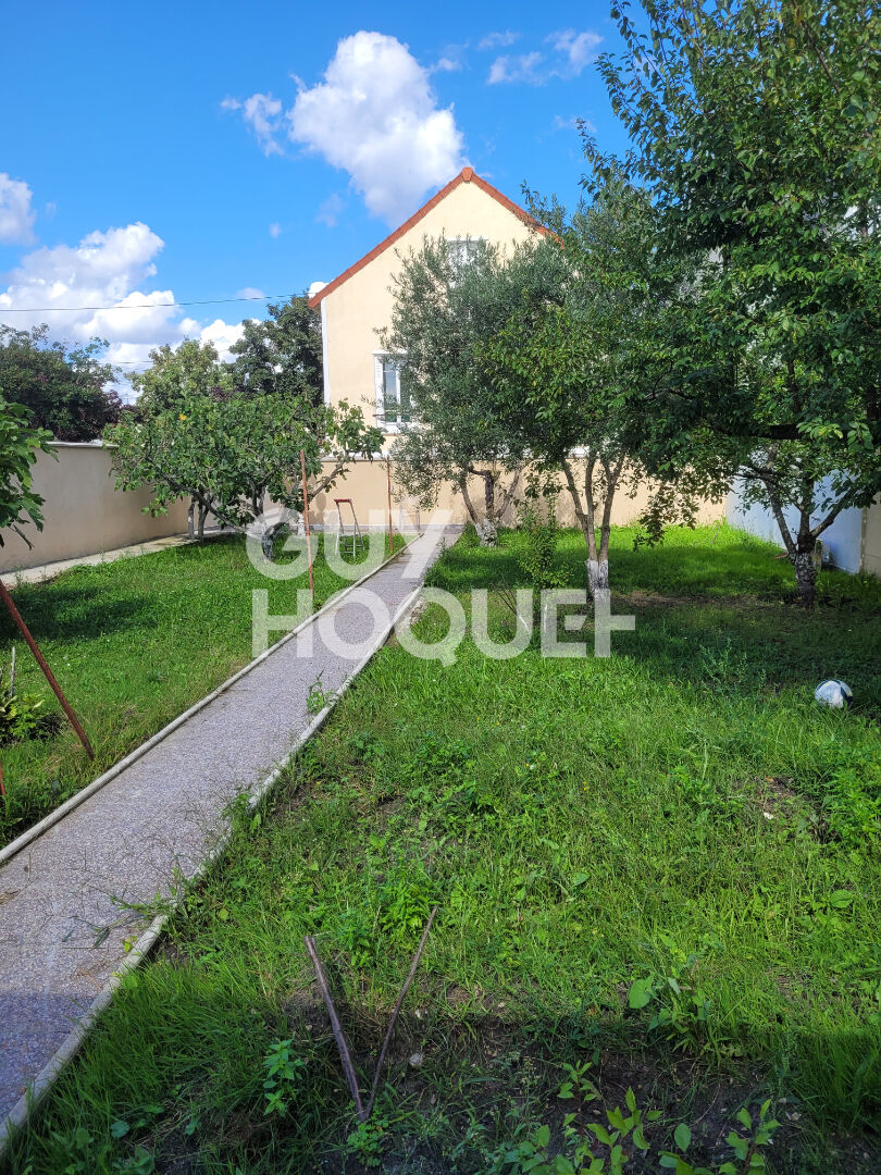 Maison de 6 pièces (130 m²) en vente à LIVRY GARGAN