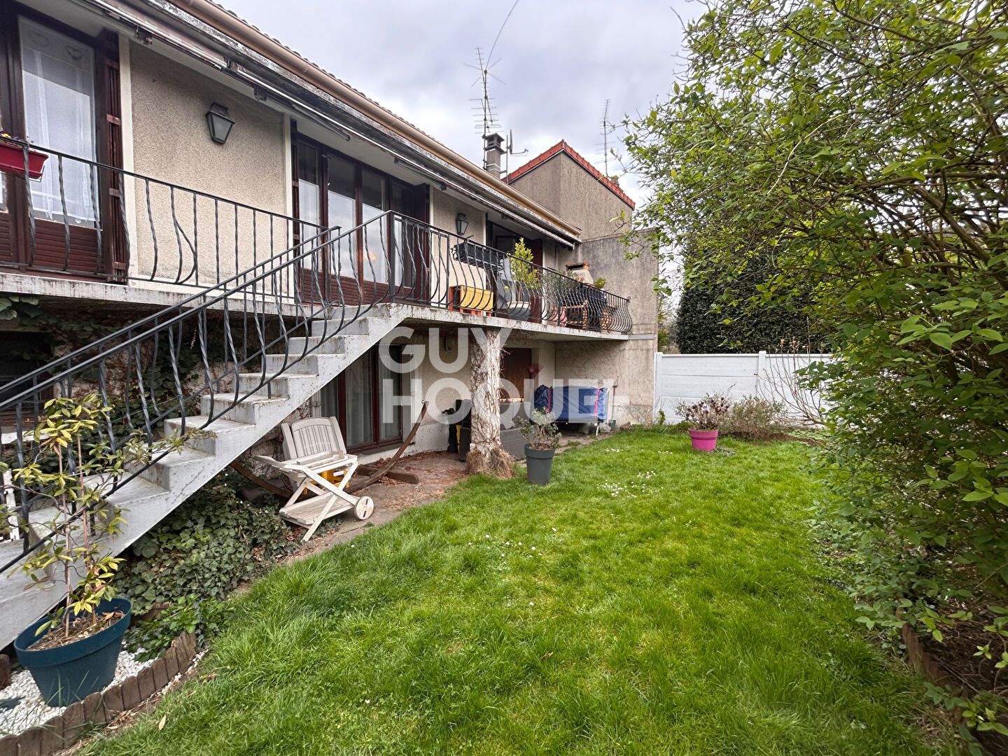 Maison à vendre - 5 chambres - LES PAVILLONS SOUS BOIS