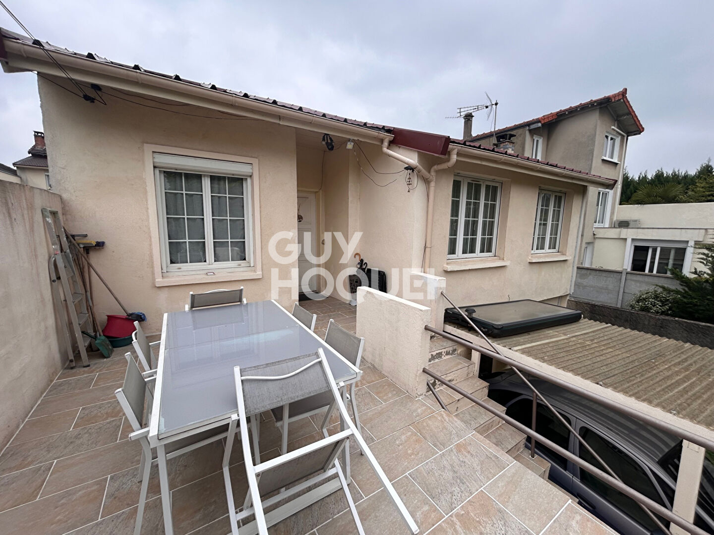 BASOCHE-Maison à vendre - 4 pièces, 2 chambres à Les Pavillons Sous Bois