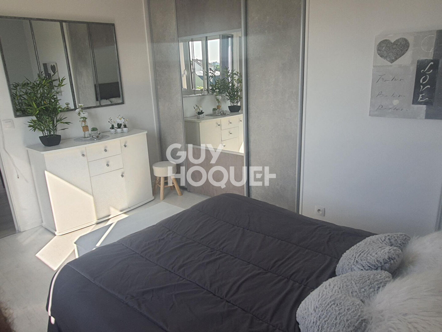 À VENDRE ? Superbe 4 pièces avec terrasse, lumineux et au calme